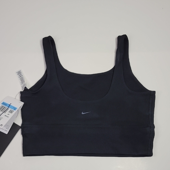 Nike Tops - NIKE NWT ZENVY WOMENS TOP SZ MEDIUM